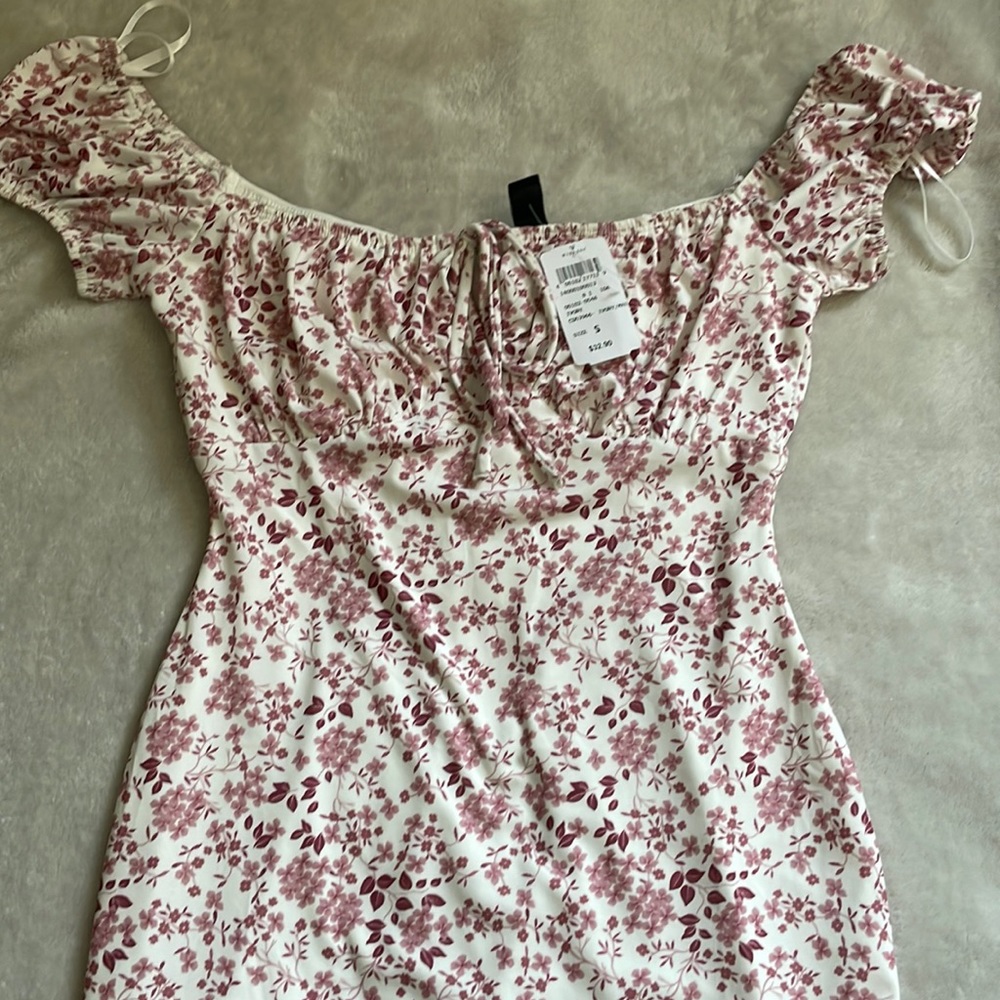Nwt Windsor mini dress Size small